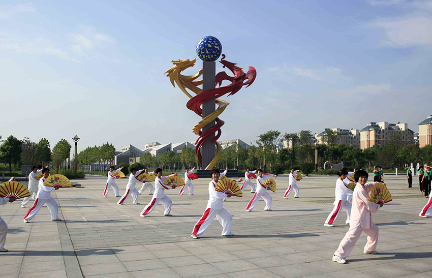 鳳陽市(shì)民(mín)廣場(chǎng)雕塑群